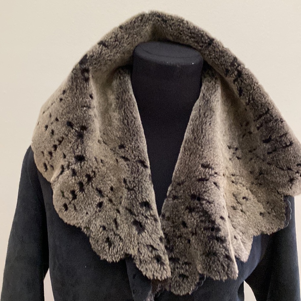 Unique And Stylish Shearling Winter Coat - image 4